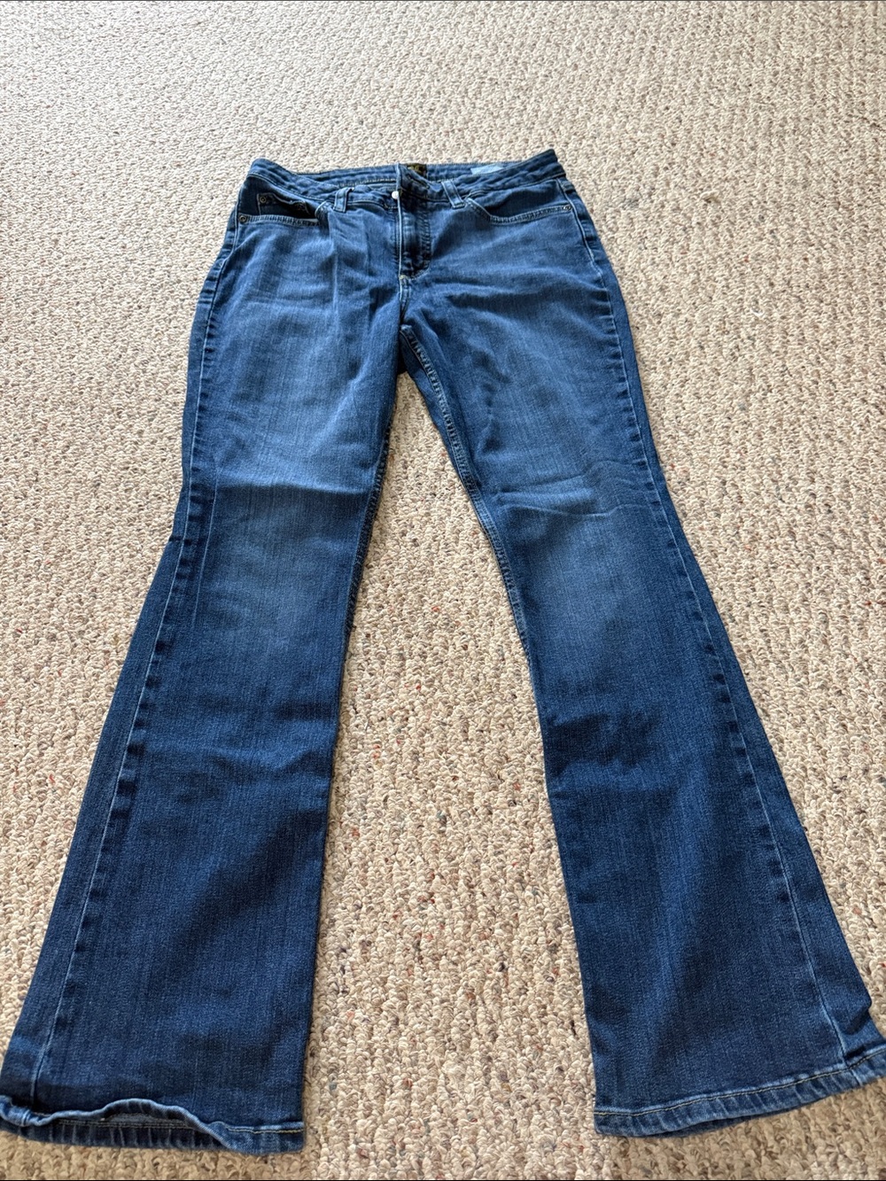 Lee bootcut jeans